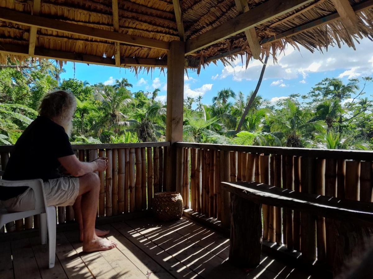 Castle Tree House And Bungalow White Sands 外观 照片